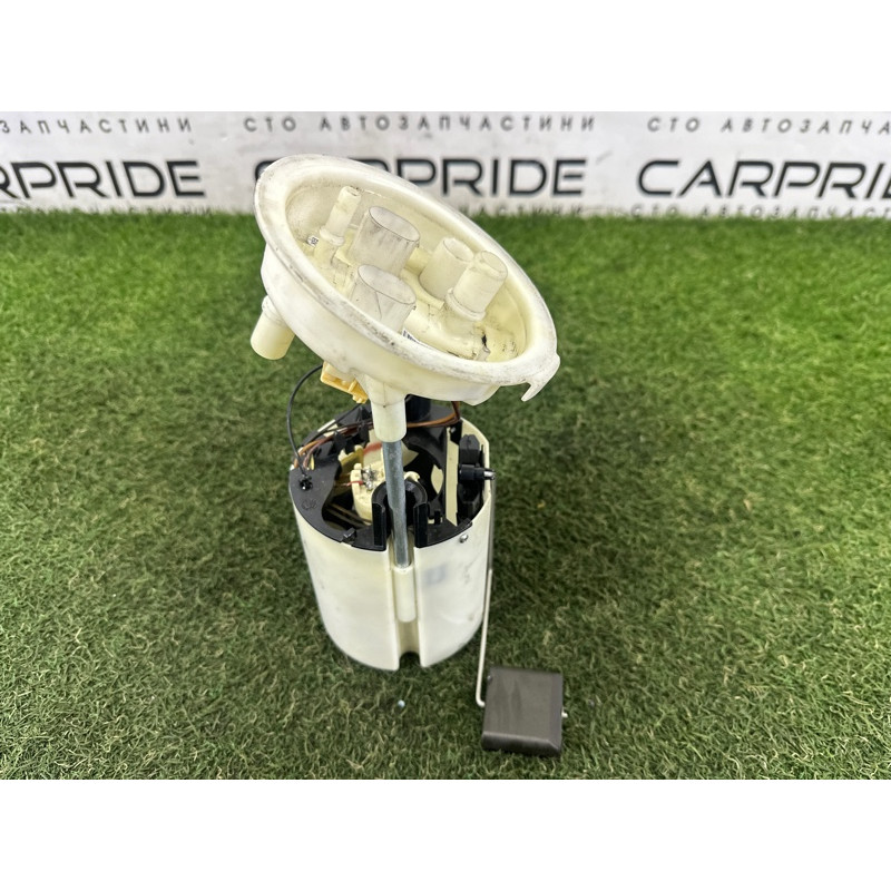 Топливный насос (топливная система) BMW X1 E84 2014 2.0 16147163298