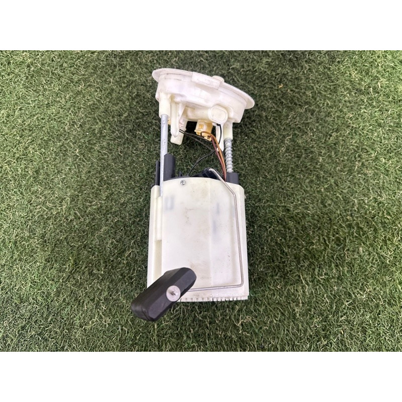 Топливный насос (топливная система) BMW X1 E84 2014 2.0 16147163298