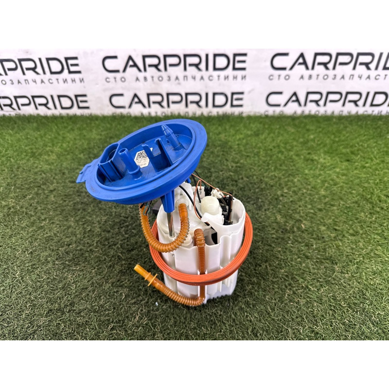 Топливный насос (топливная система) AUDI A3 8V 2016 1.8 CNSB 5Q0919051BK