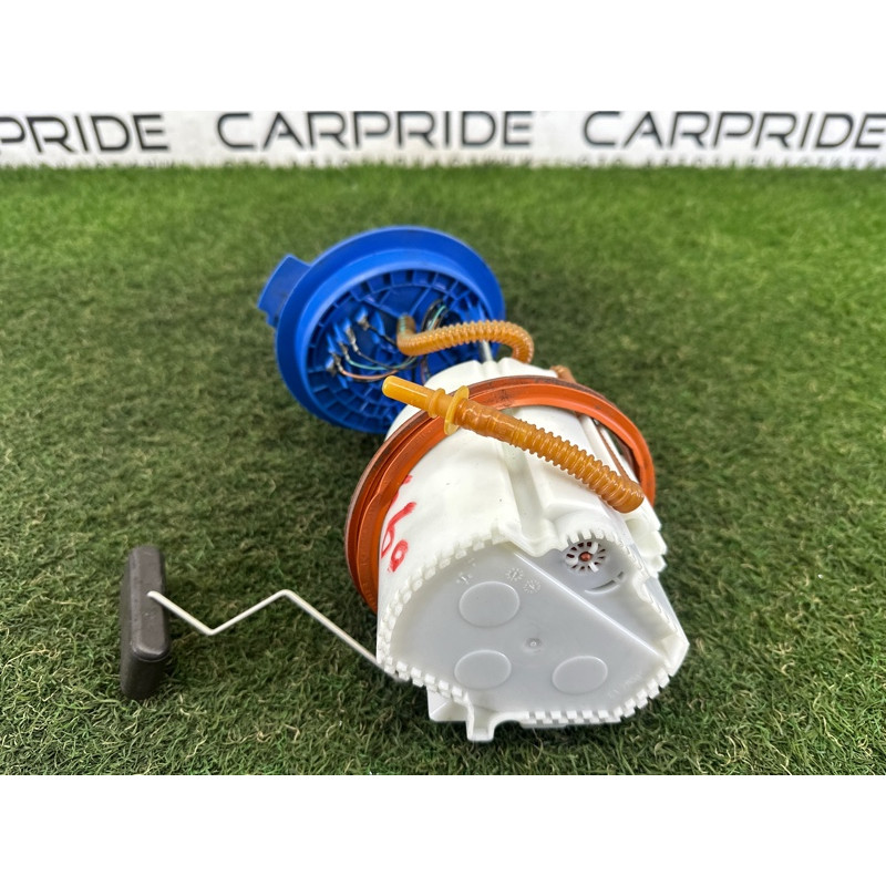 Топливный насос (топливная система) AUDI A3 8V 2016 1.8 CNSB 5Q0919051BK