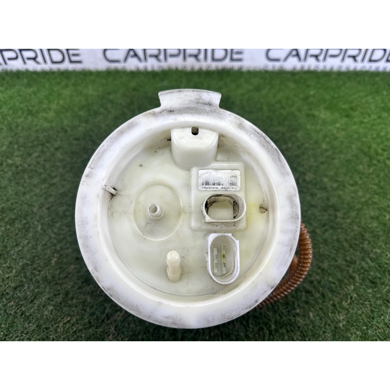 Топливный насос (топливная система) BMW 3-series F30 2015 2.0 16117243975