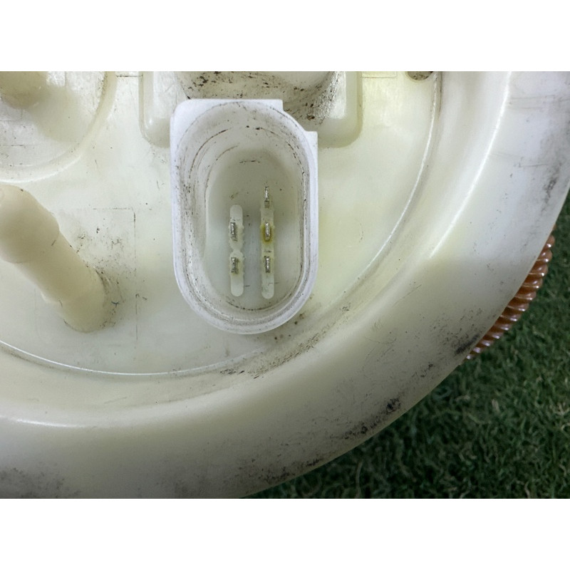 Топливный насос (топливная система) BMW 3-series F30 2015 2.0 16117243975