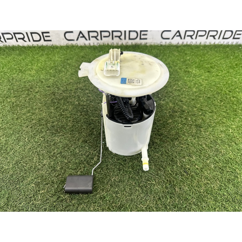 Топливный насос (топливная система) Jeep Grand Cherokee WK2 2018 3.6 68304617AA