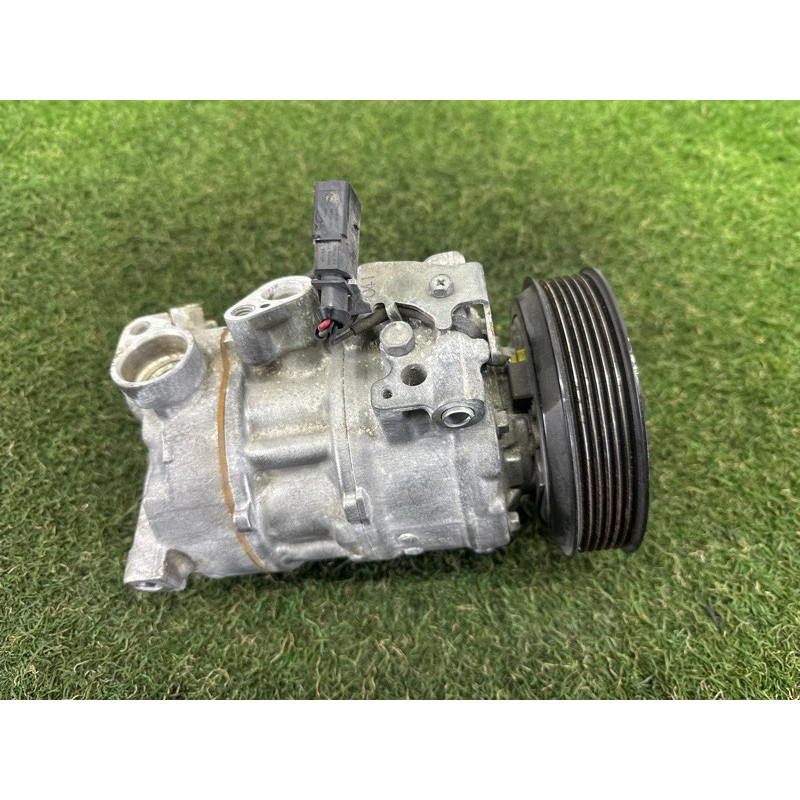 Компрессор кондиционера (отопление и кондиционирование) AUDI Q7 4M 2017 3.0 TFSi 4M0820803M