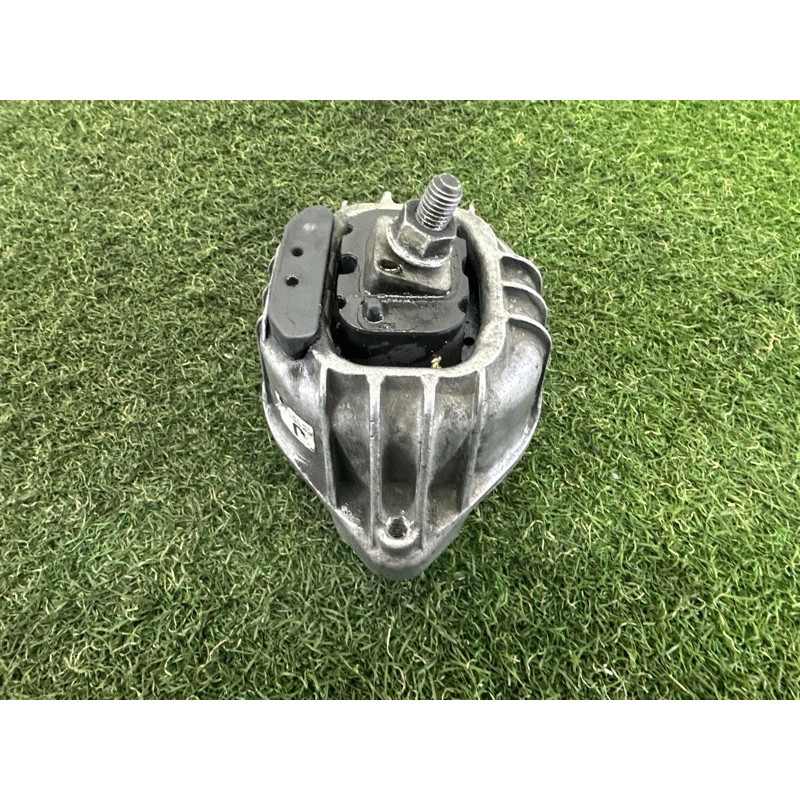 Подушка двигателя (двигатель и элементы) BMW X1 E84 2014 2.0 22116768853