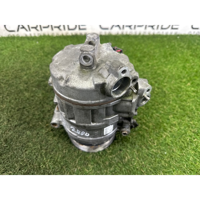 Компрессор кондиционера (отопление и кондиционирование) BMW 3-series E90 2010 3.0 N54 64526956719