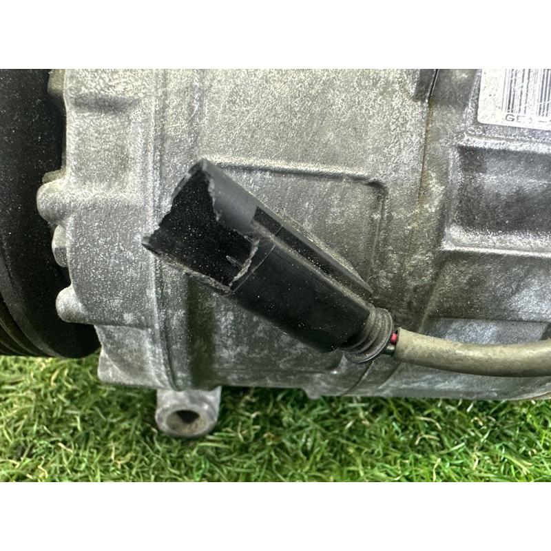 Компрессор кондиционера (отопление и кондиционирование) BMW 3-series E90 2010 3.0 N54 64526956719