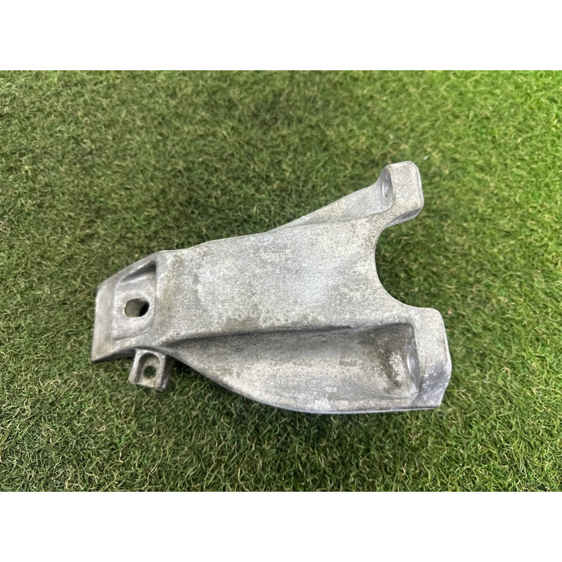 Кронштейн подушки двигателя (кронштейны двигателя) BMW X5 F15 2015 4.4 22116882035