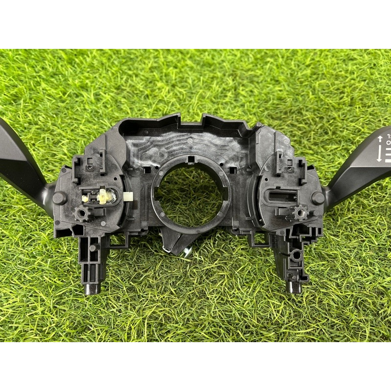 Блок подрулевых переключателей (электрика) Nissan Rogue T33 2023 1.5 KR15DDT 255606RR2A