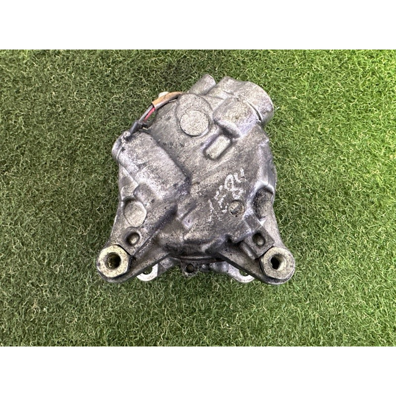 Компресор кондиціонера (обігрів та кондиціювання) BMW X1 E84 2014 2.0 64529223694