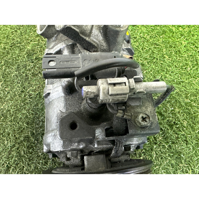 Компресор кондиціонера (обігрів та кондиціювання) BMW X1 E84 2014 2.0 64529223694