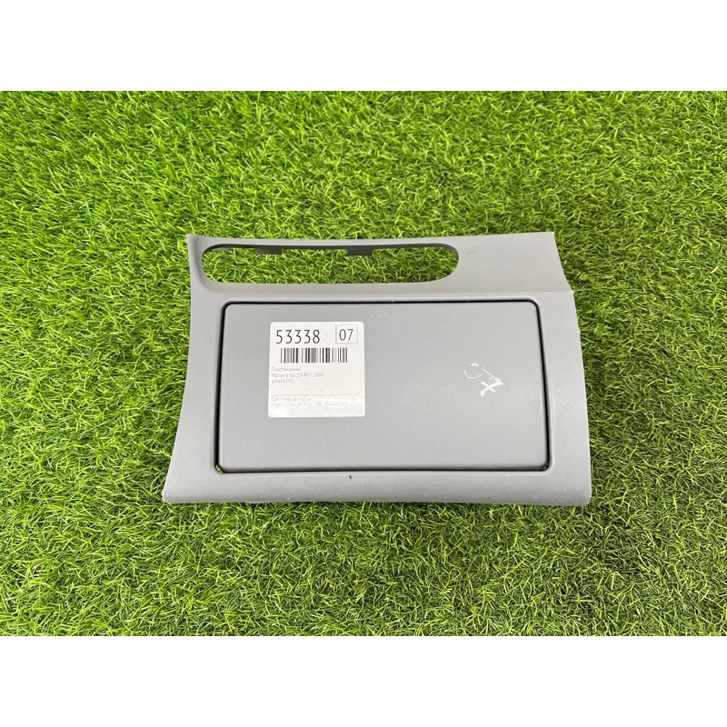 Підстаканник (салон) Mazda 6 GG 2004 2.0 RF5 gj6a64361