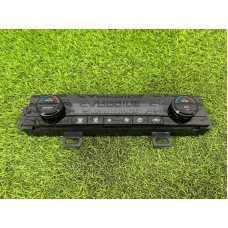 Блок управления климат-контролем