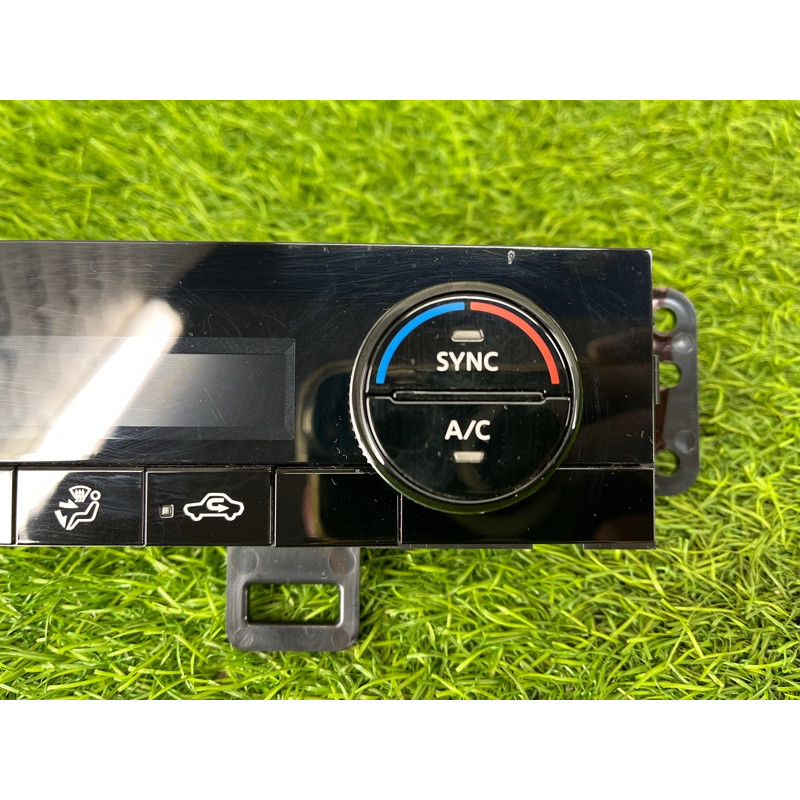 Блок управления климат-контролем (электрика / блоки управления) Nissan Rogue T33 2023 1.5 KR15DDT 275006RK1B