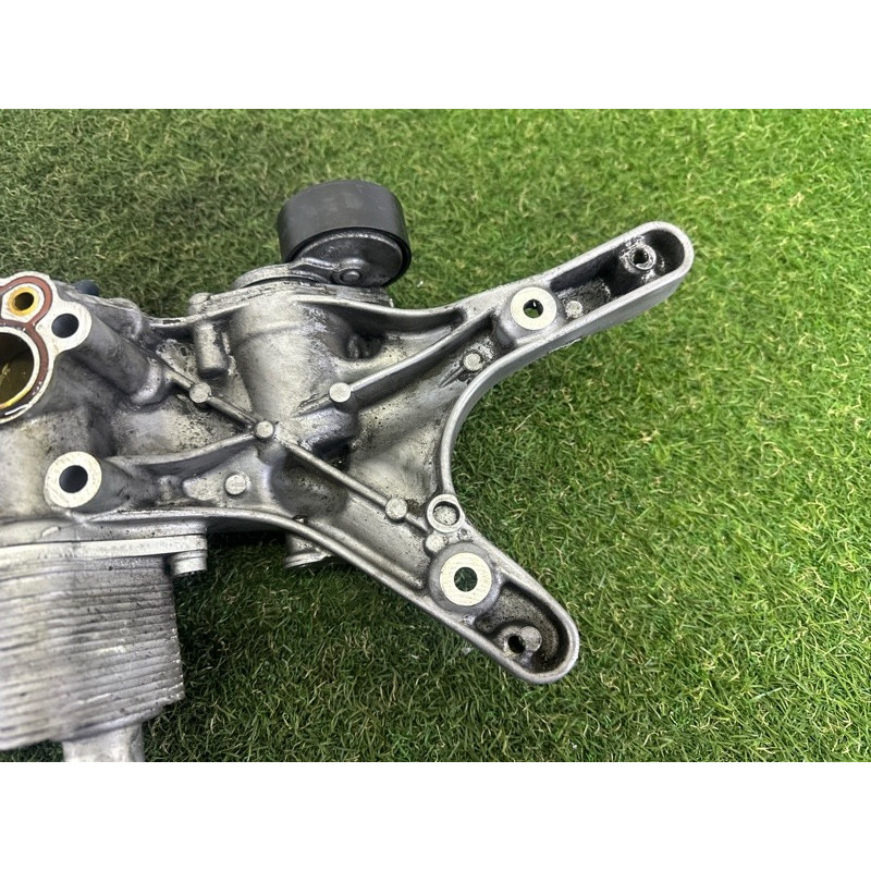 Корпус масляного фильтра (двигатель и элементы) AUDI A4 B8 2014 2.0 TFSI 06J903143AK