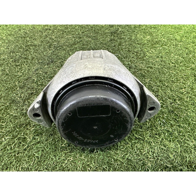 Подушка двигателя (двигатель и элементы) BMW X1 E84 2014 2.0 22116768852