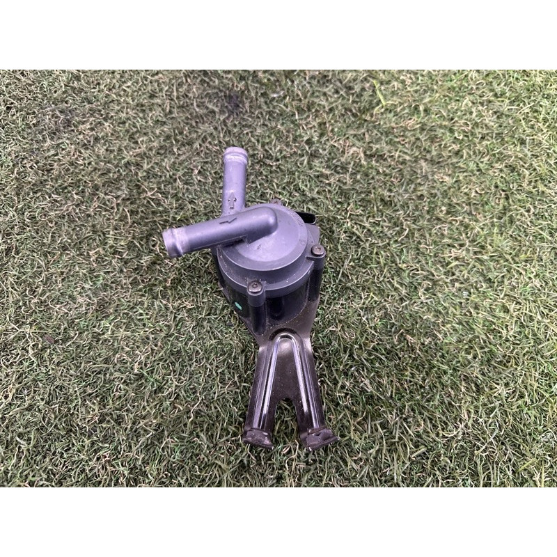 Помпа электрическая (электрика) BMW X5 F15 2015 4.4 11515A36581