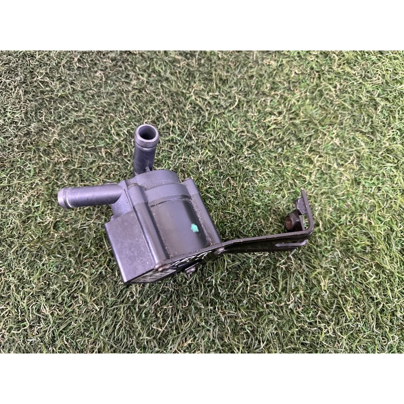 Помпа электрическая (электрика) BMW X5 F15 2015 4.4 11515A36581