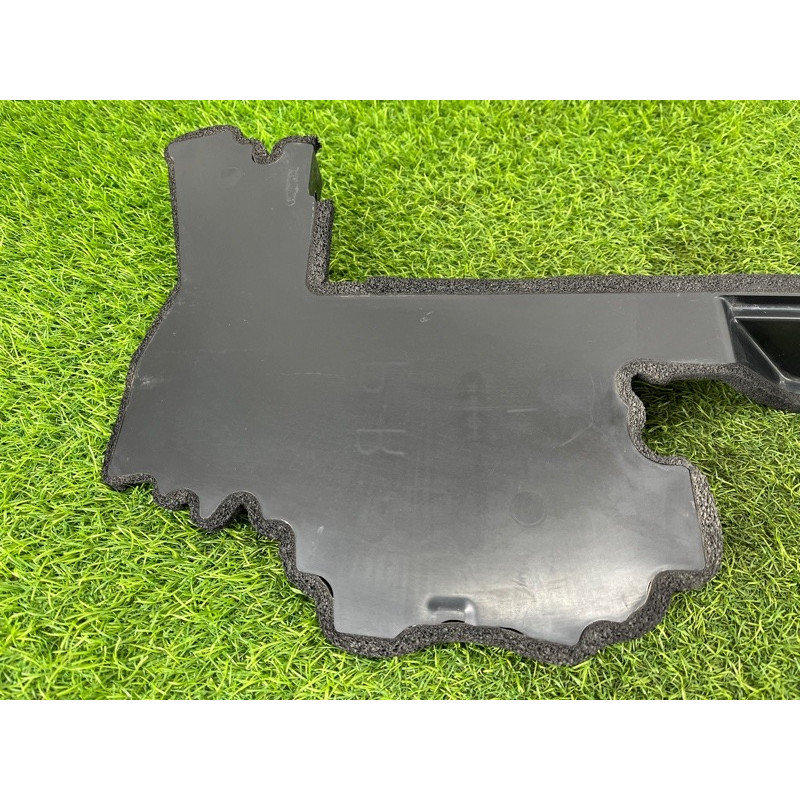 Повітропровід радіатора (кузов і елементи) Nissan Rogue T33 2023 1.5 KR15DDT 215586RA0B