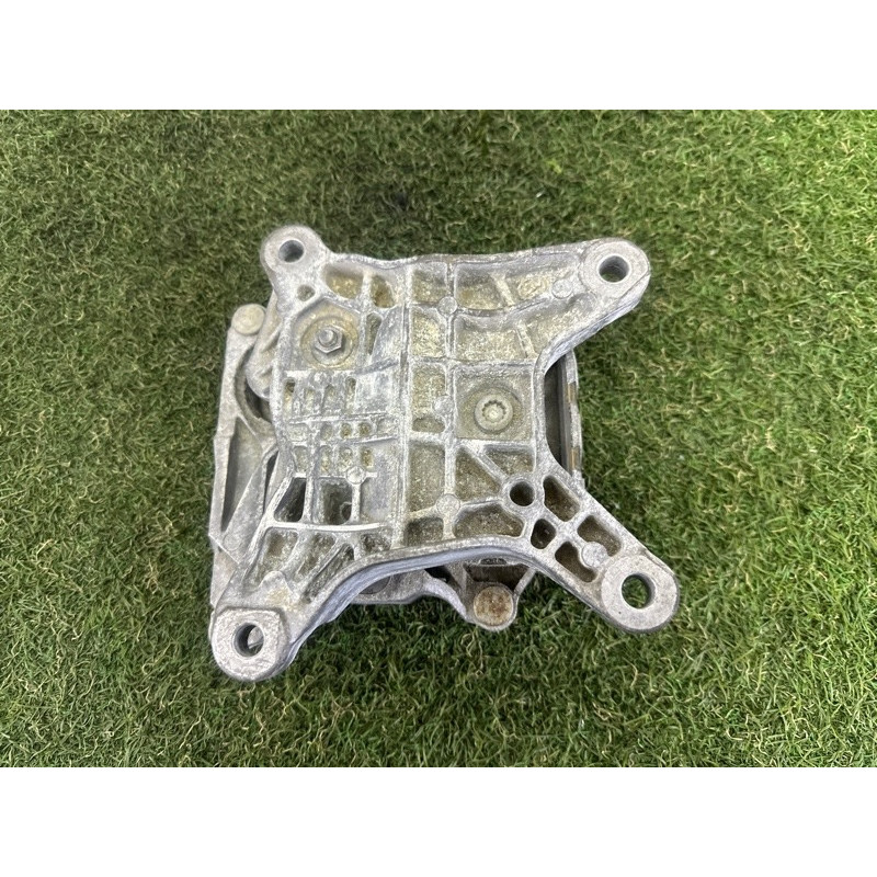 Подушка КПП (трансмиссия) AUDI Q7 4M 2017 3.0 TFSi 4M0399153N