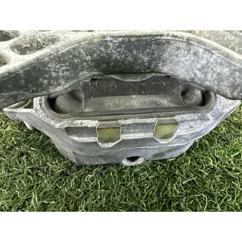 Подушка КПП (трансмиссия) AUDI Q7 4M 2017 3.0 TFSi 4M0399153N