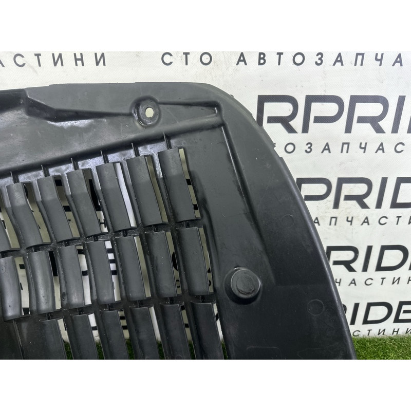 Подкрылок (кузов и элементы) LAND ROVER RANGE ROVER Sport L494 2016 3.0 Diesel LR033070