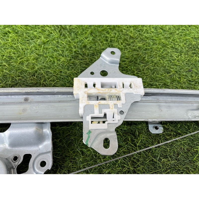 Механізм склопідйомника (кузов і елементи) Nissan Rogue T33 2023 1.5 KR15DDT 807206RR0A