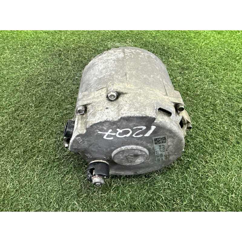 Генератор (электрика) AUDI Q7 4L 2011 3.0 TFSi 06E903015B