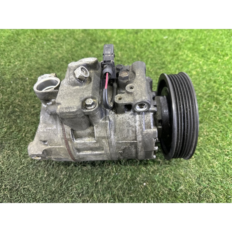 Компрессор кондиционера (отопление и кондиционирование) AUDI Q7 4L 2011 3.0 TFSi 4E0260805AR