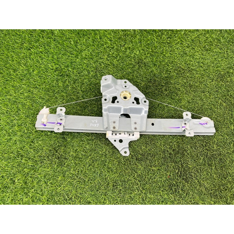 Механізм склопідйомника (кузов і елементи) Nissan Rogue T33 2023 1.5 KR15DDT 827206RR0A