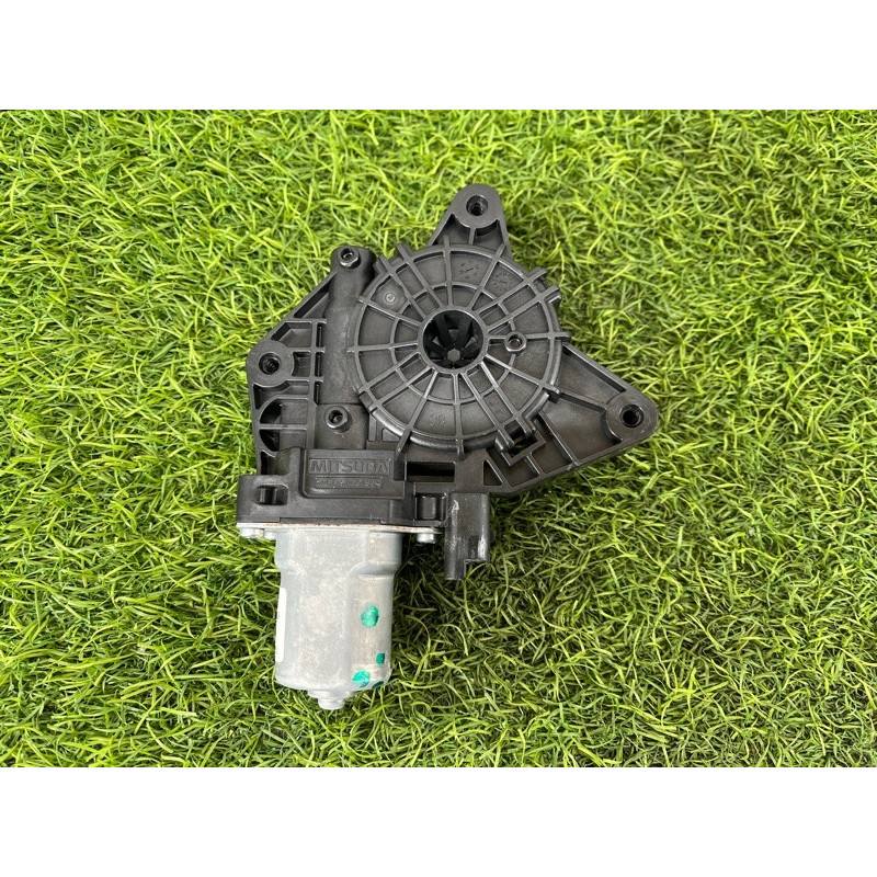 Мотор стеклоподъемника (электрика) Nissan Rogue T33 2023 1.5 KR15DDT 807316RR0A