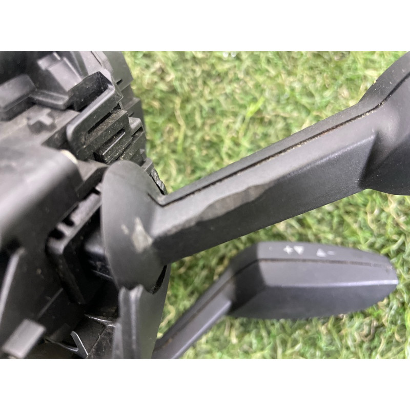 Блок подрулевых переключателей (электрика) BMW X1 E84 2014 2.0 61319123051