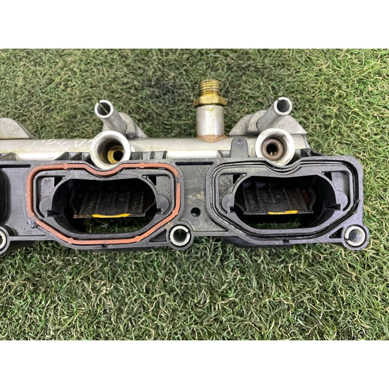 Коллектор впускной (впускная система) Volkswagen Touareg NF 2013 3.0 Hybrid 06E133110AR