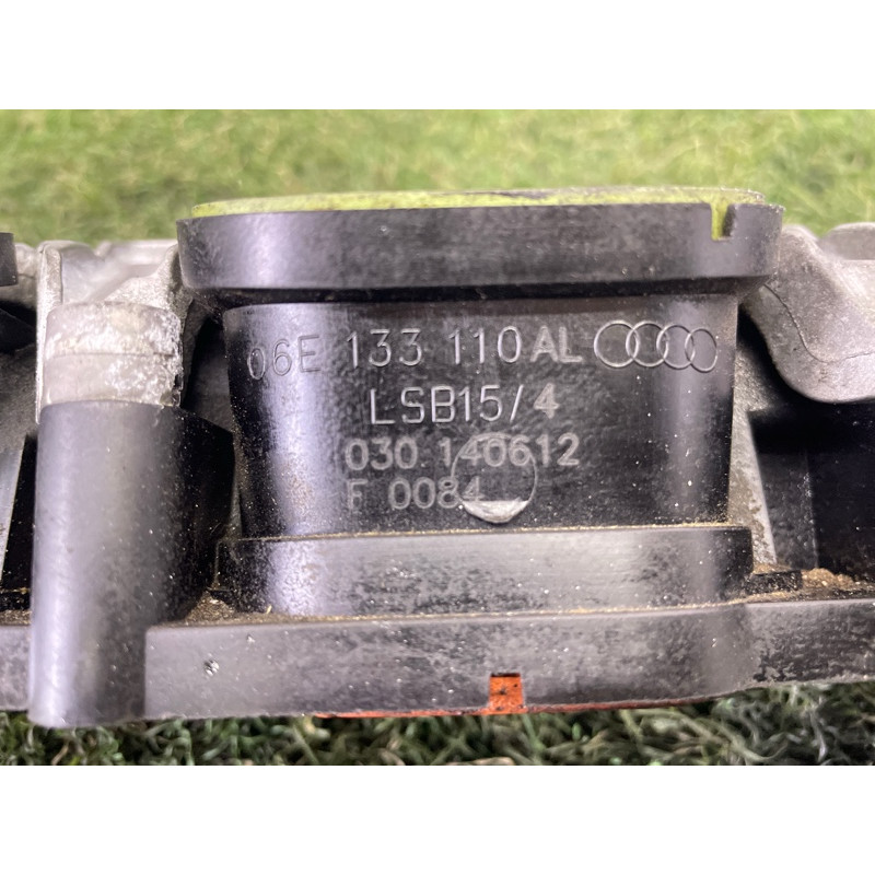 Коллектор впускной (впускная система) Volkswagen Touareg NF 2013 3.0 Hybrid 06E133110AR