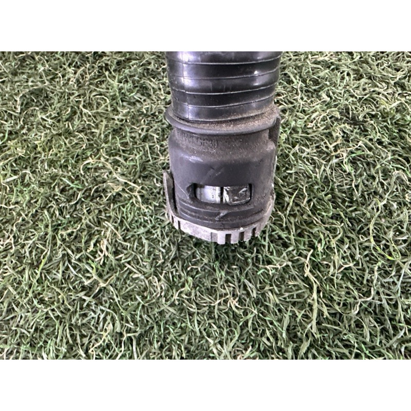 Трубка рецеркуляции воздуха (двигатель и элементы) BMW 3-series E90 2010 3.0 N54 11657556556