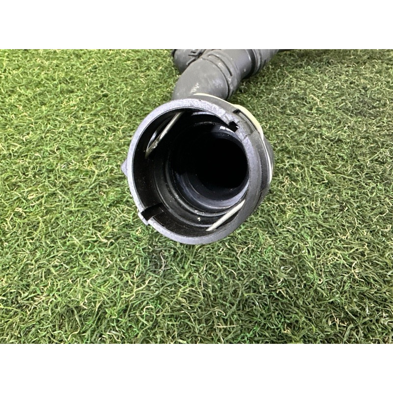 Патрубок (система охлаждения) AUDI A4 B8 2014 2.0 TFSI 8K0121055N