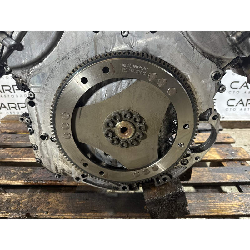 Двигатель (двигатель и элементы) Volkswagen Touareg NF 2012 3.0 TDI 059100099B