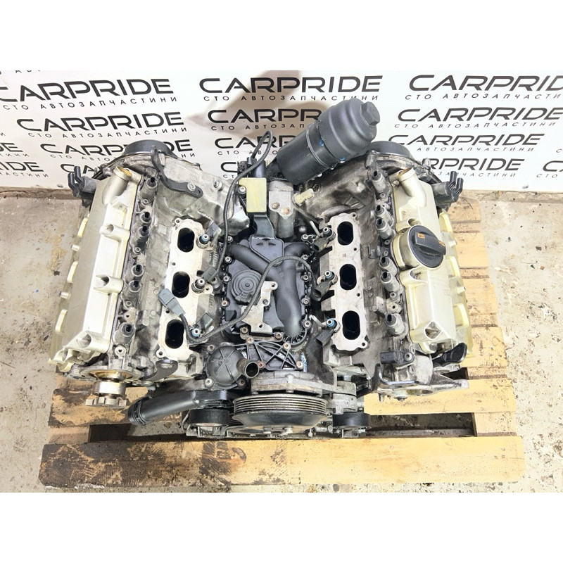 Двигатель (двигатель и элементы) AUDI Q5 8R 2012 3.2 06E100031L