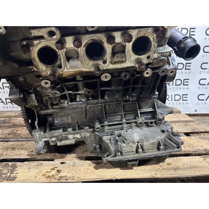 Двигатель (двигатель и элементы) AUDI Q5 8R 2012 3.2 06E100031L
