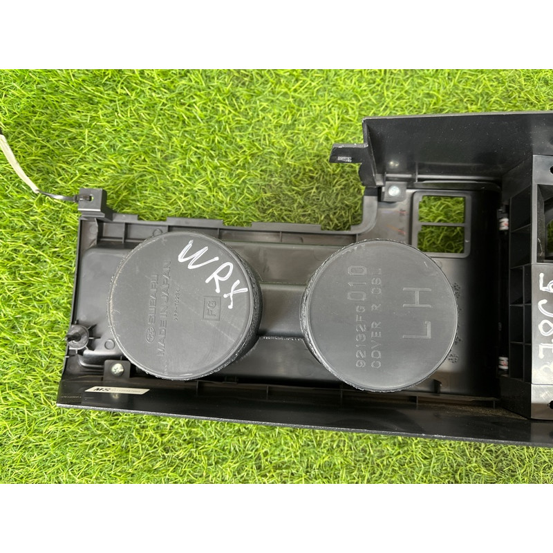 Центральная консоль (салон) Subaru Impreza WRX 2019 92174fg000