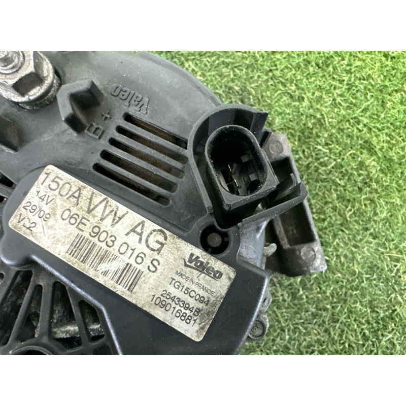 Генератор (электрика) AUDI Q5 8R 2010 3.2 CALB 06E903016S