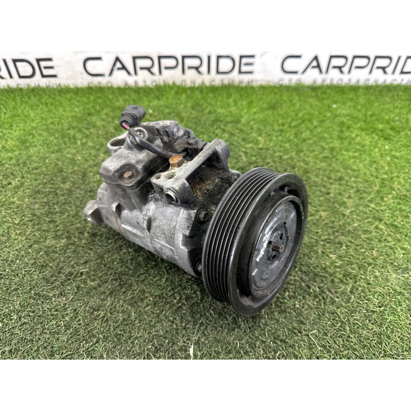 Компрессор кондиционера (отопление и кондиционирование) AUDI Q5 8R 2010 3.2 CALB 8K0260805K