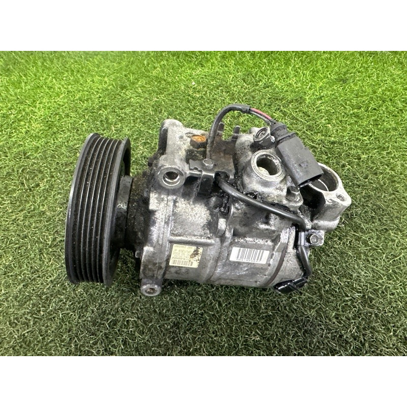 Компрессор кондиционера (отопление и кондиционирование) AUDI Q5 8R 2010 3.2 CALB 8K0260805K