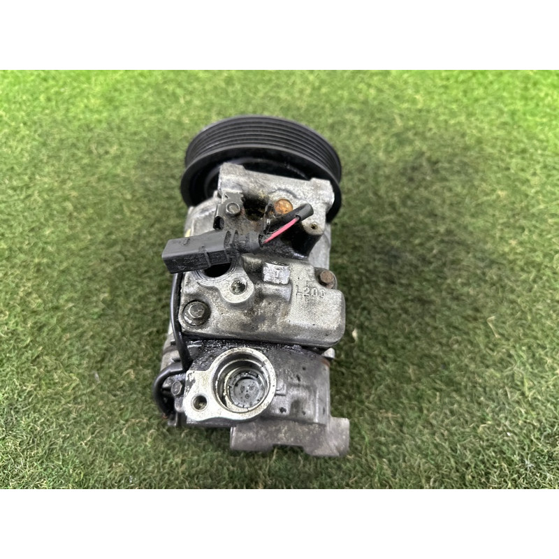 Компрессор кондиционера (отопление и кондиционирование) AUDI Q5 8R 2010 3.2 CALB 8K0260805K