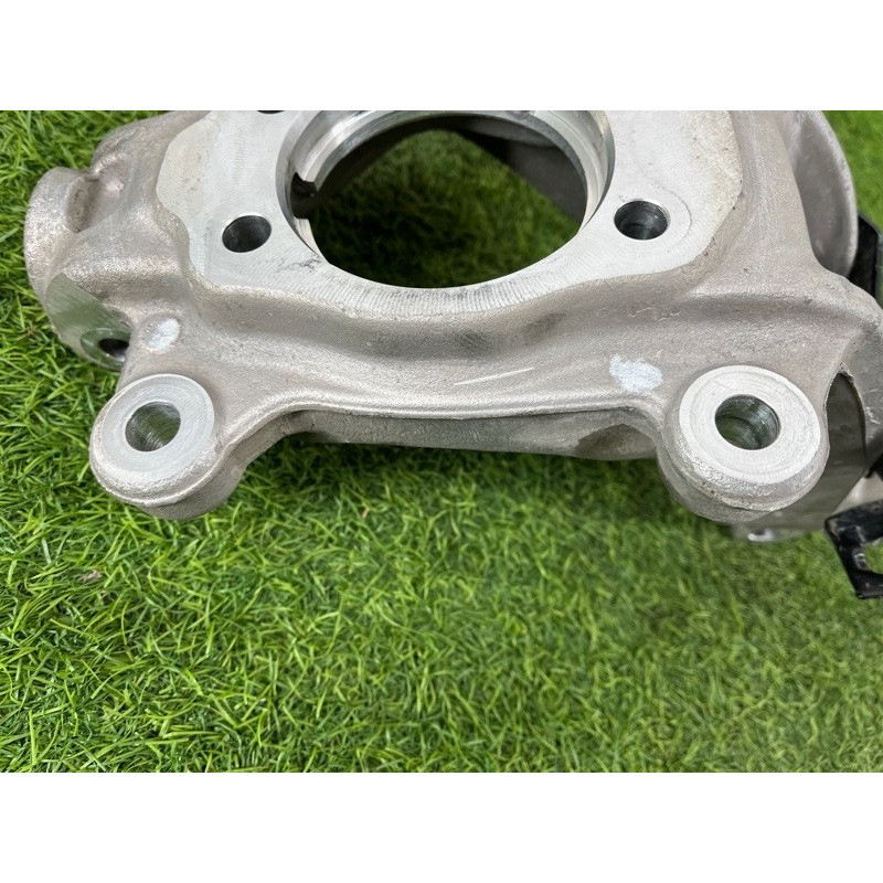 Поворотный кулак (подвеска) Nissan Rogue T33 2023 1.5 KR15DDT 400146RR0A