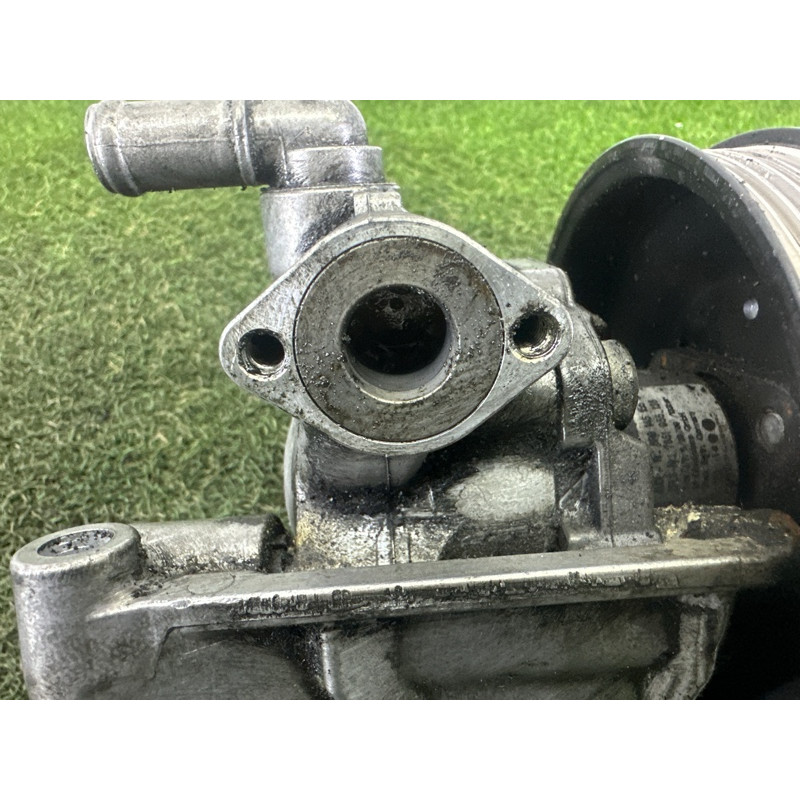 Насос гідропідсилювача керма (рульове керування) AUDI Q5 8R 2010 3.2 CALB 8R0145155T