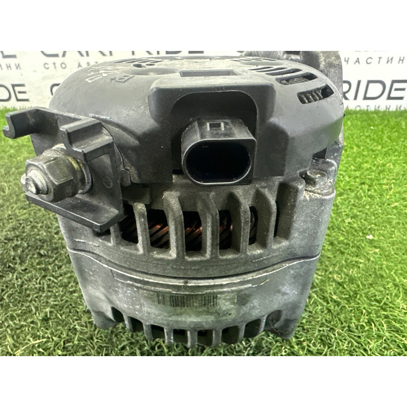 Генератор (электрика) BMW 3-series F30 2013 2.0 12317605480