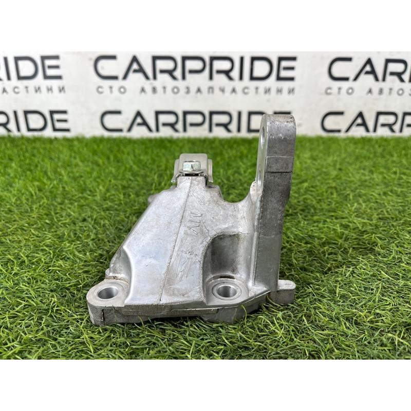 Кронштейн промежуточного вала (трансмиссия) Nissan Rogue T33 2023 1.5 KR15DDT 397806RC0B