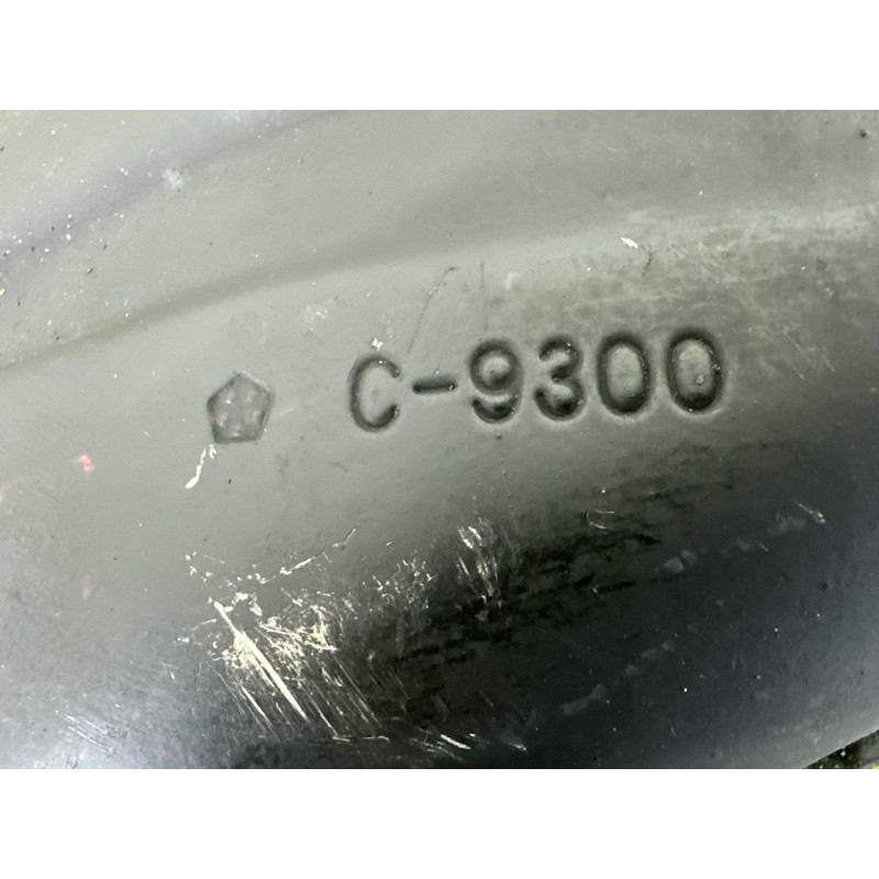 Глушитель (выпускная система) Jeep Grand Cherokee WK2 2018 3.6 68276642AA