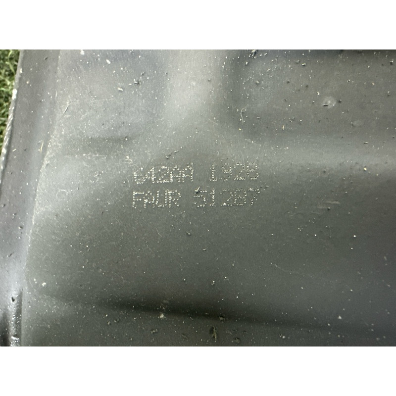 Глушитель (выпускная система) Jeep Grand Cherokee WK2 2018 3.6 68276642AA